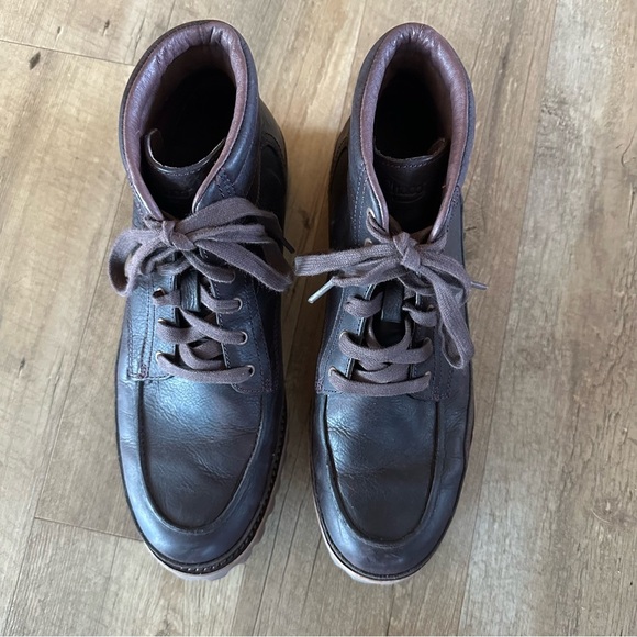 Chaco Yonder Leather Brown Boots main image 11